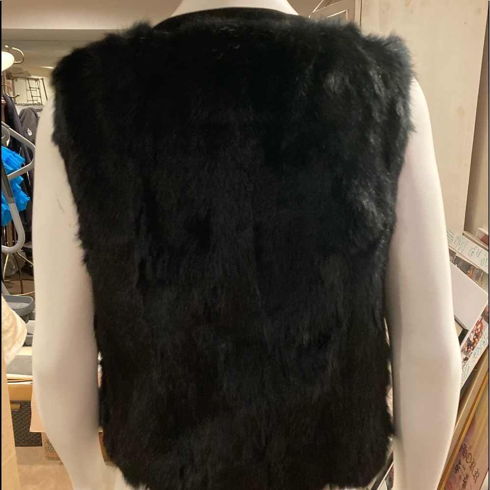 Genuine Rabbit fur vest - Picture 3 of 4
